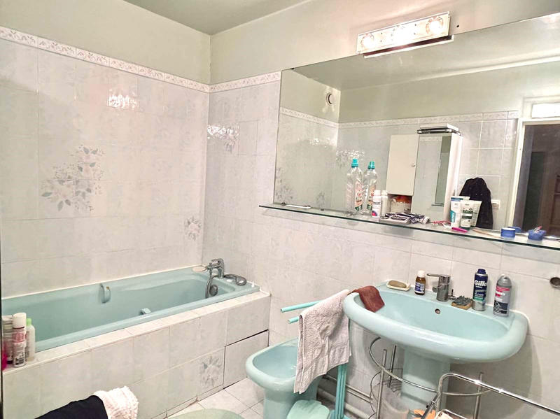 Appartement - 81 m² - 4 pièces