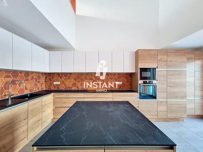 Appartement - 111 m² - 4 pièces