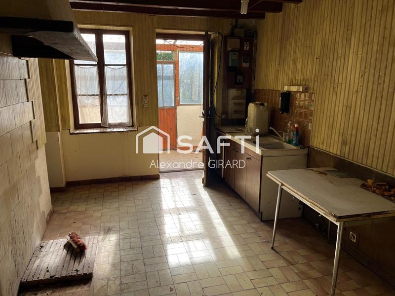 Maison - 80 m² - 6 pièces