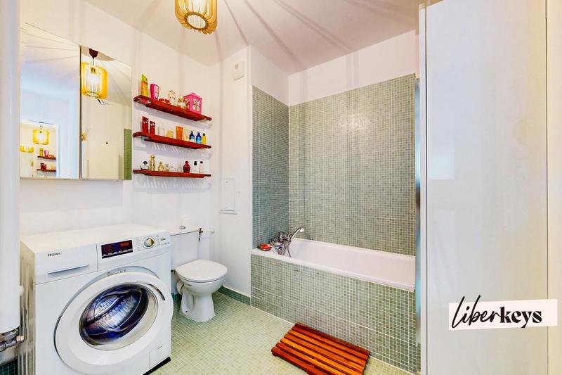 Appartement - 90 m² - 4 pièces