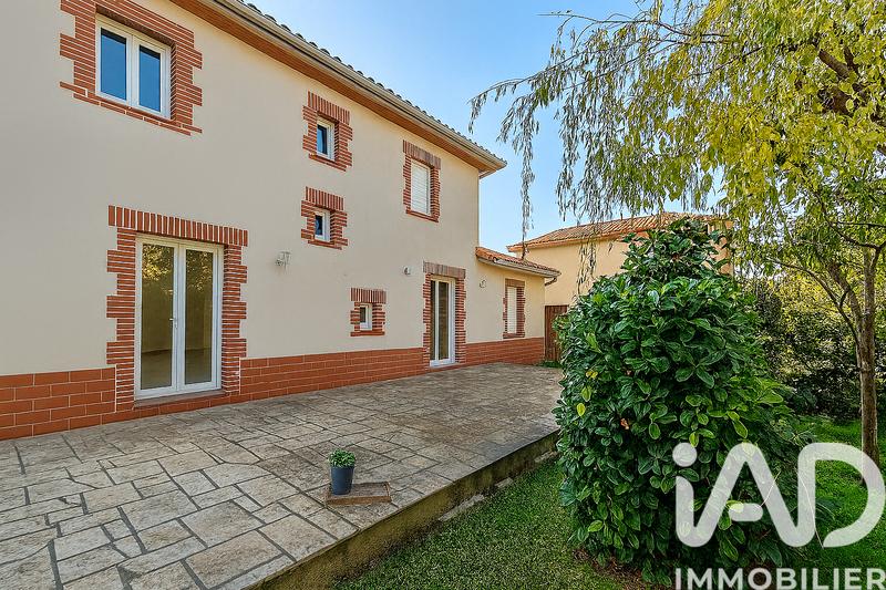 Maison - 177 m² - 6 pièces