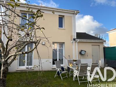 Maison - 81 m² - 4 pièces