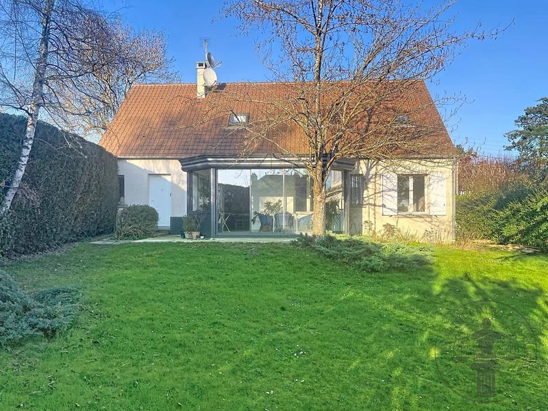 Maison - 140 m² - 7 pièces