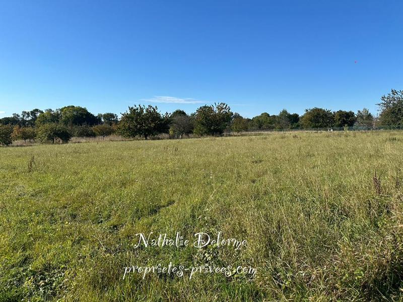 Maison - 240 m² - 1 pièce