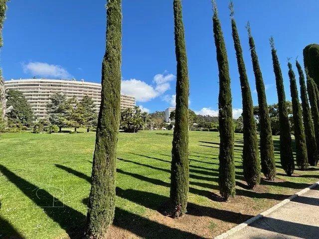 Appartement - 104 m² - 4 pièces