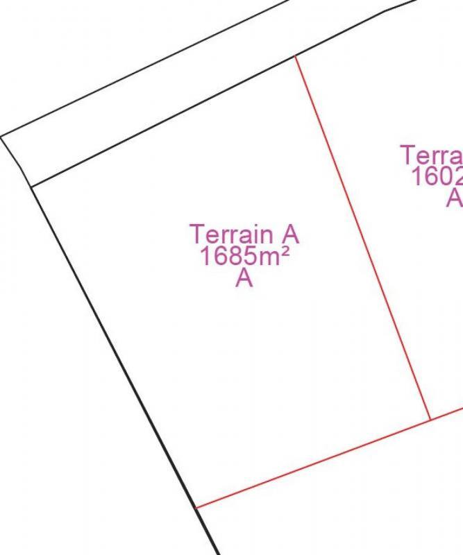 Terrain constructible - 1 686 m²