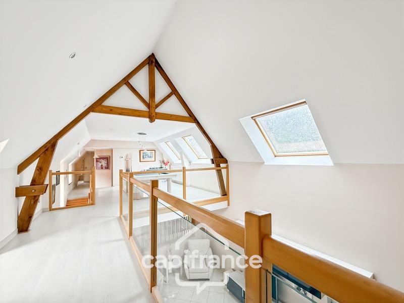 Maison en pierre - 375 m² - 10 pièces