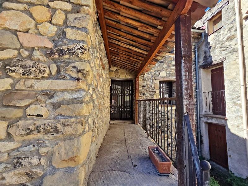 Maison - 80 m² - 3 pièces