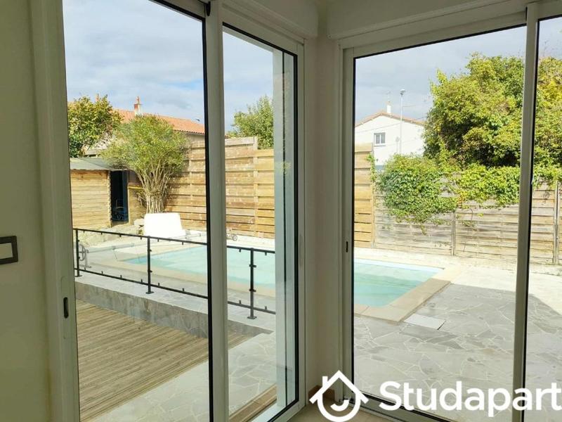 Chambre - 12 m² - 1 pièce