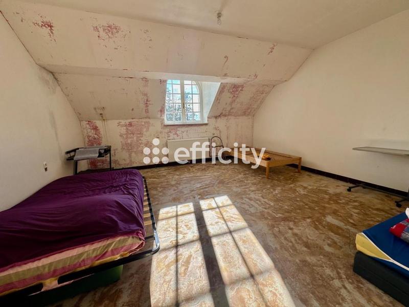 Demeure - 342 m² - 8 pièces