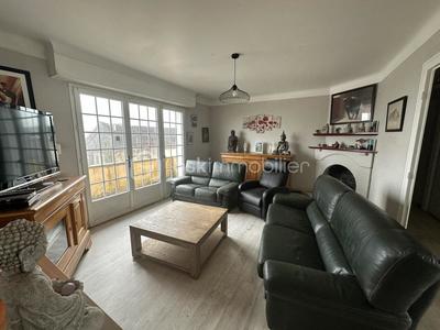 Corps de ferme - 130 m² - 10 pièces