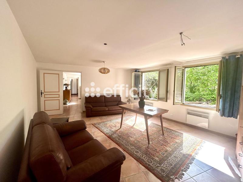 Villa - 160 m² - 5 pièces