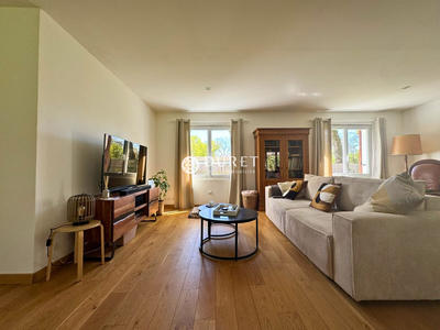 Maison - 179 m² - 5 pièces