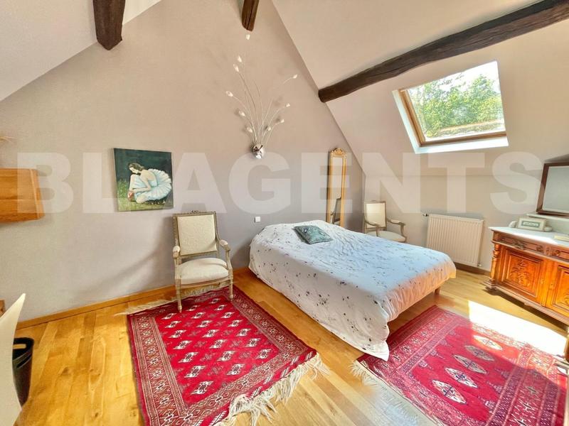 Maison - 160 m² - 5 pièces