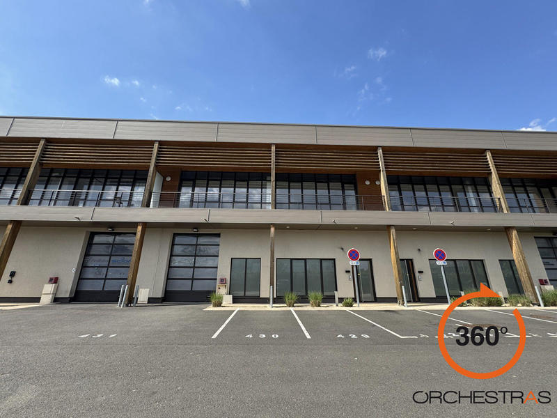 Local d'activités - 589 m²