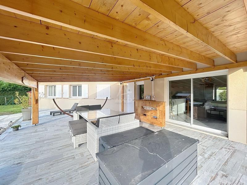 Maison - 131 m² - 6 pièces