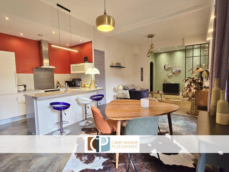 Appartement - 121 m² - 4 pièces