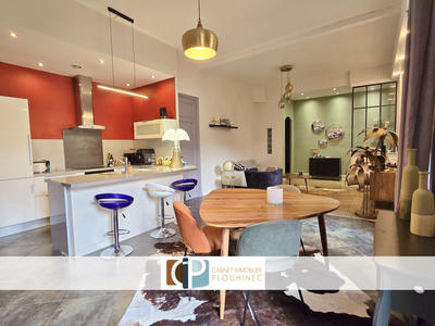 Appartement - 121 m² - 4 pièces