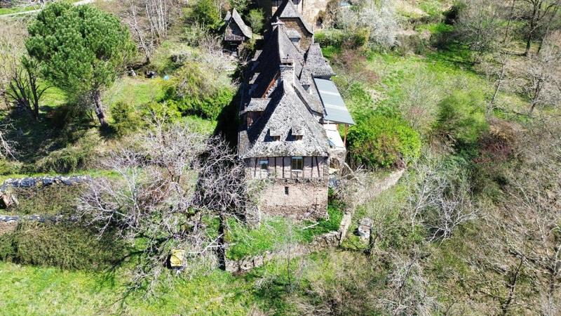 Maison en pierre - 200 m² - 5 pièces