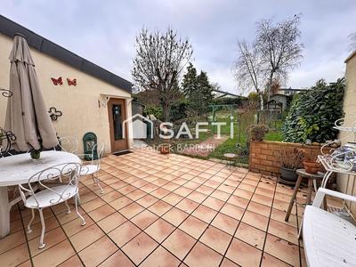 Maison - 85 m² - 4 pièces
