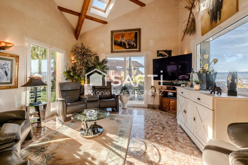 Maison - 120 m² - 5 pièces