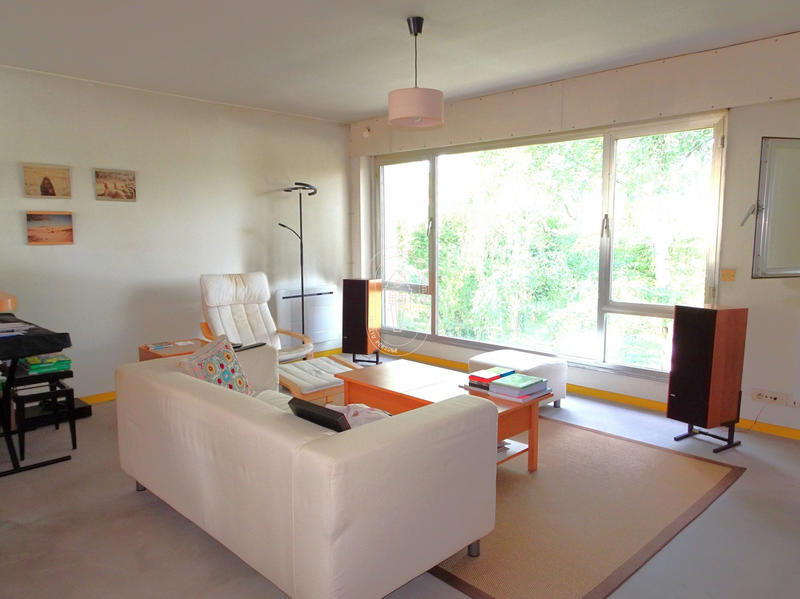 Appartement - 84 m² - 3 pièces