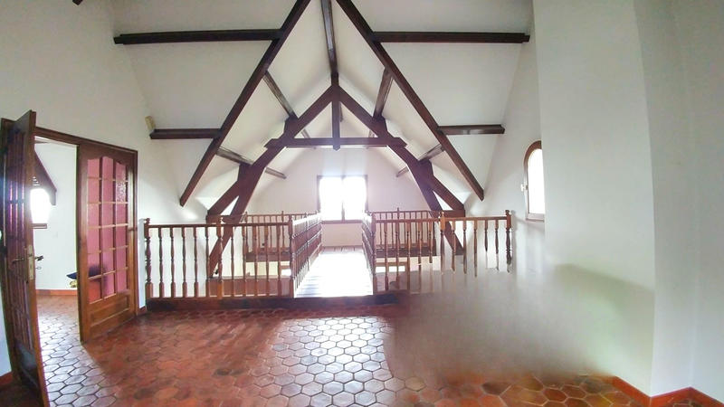 Maison - 151 m² - 6 pièces