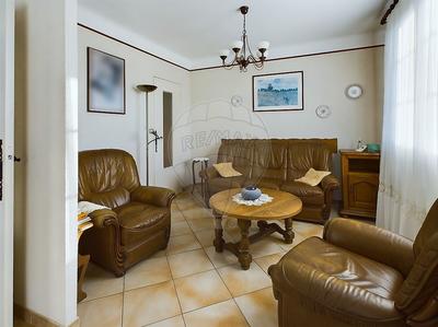 Maison - 90 m² - 6 pièces