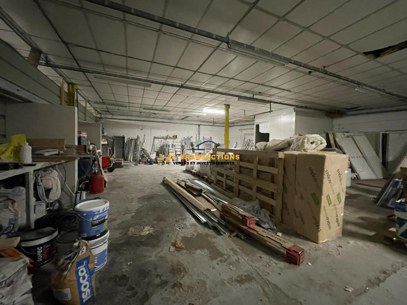 Local d'activités - 405 m²