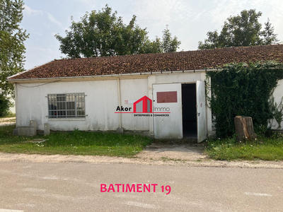 Local d'activités - 130 m²