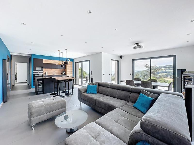 Maison - 132 m² - 5 pièces