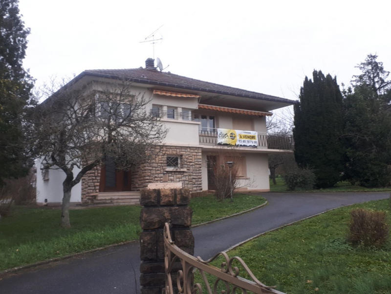 Maison - 159 m² - 6 pièces