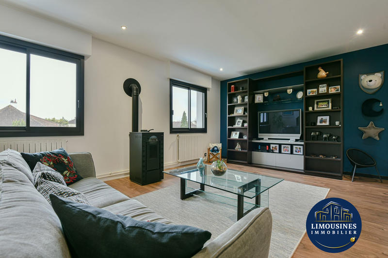 Villa - 322 m² - 11 pièces