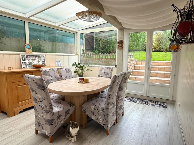 Maison - 165 m² - 6 pièces