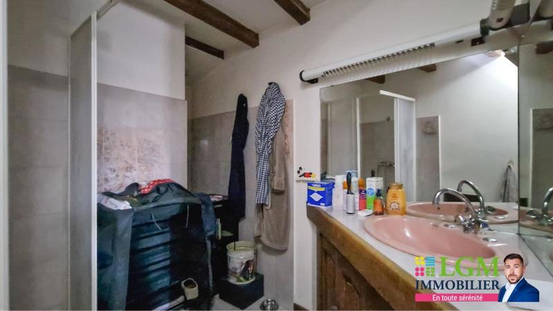 Maison - 345 m² - 8 pièces