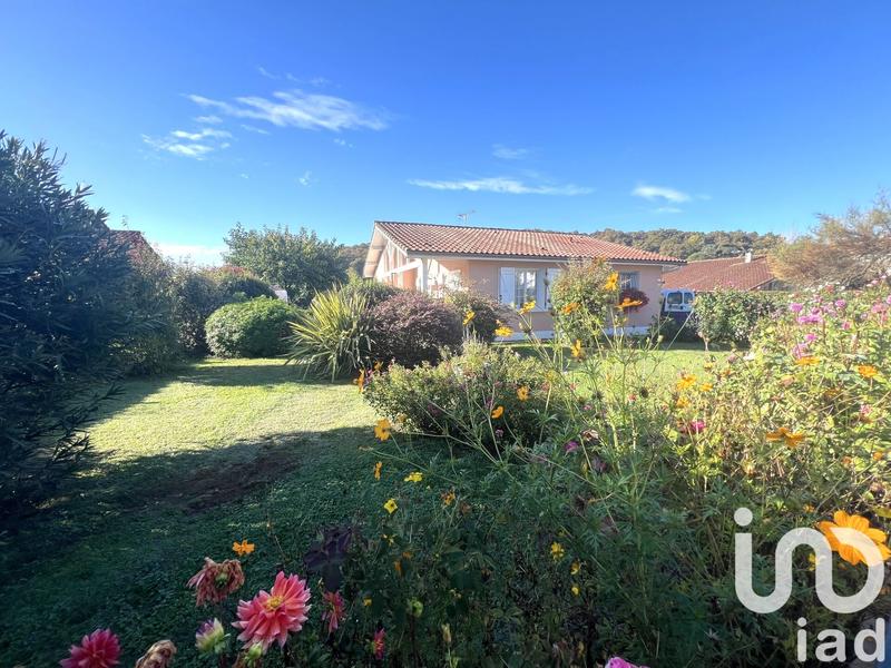 Maison - 98 m² - 4 pièces