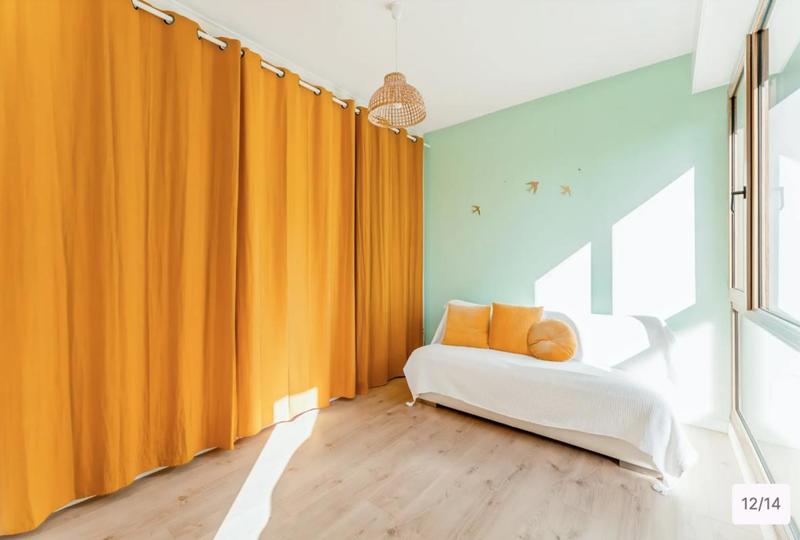 Appartement - 100 m² - 4 pièces