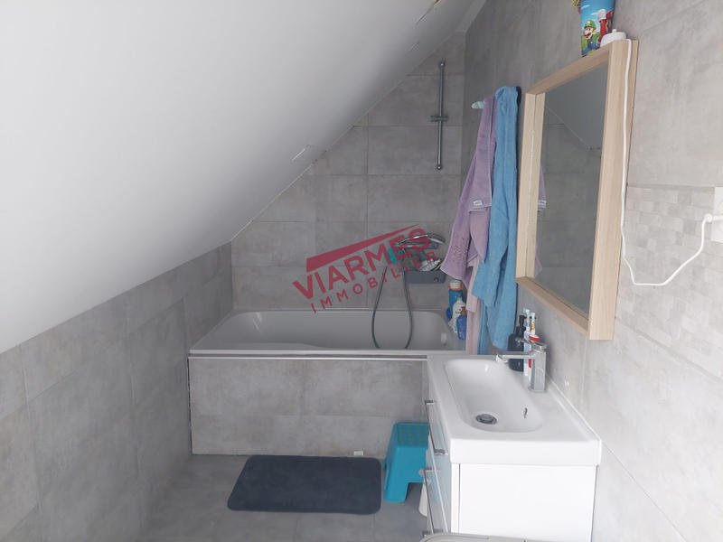 Maison traditionnelle - 110 m² - 6 pièces