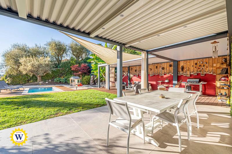 Maison - 194 m² - 5 pièces