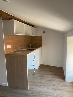 Studio - 14 m² - 1 pièce