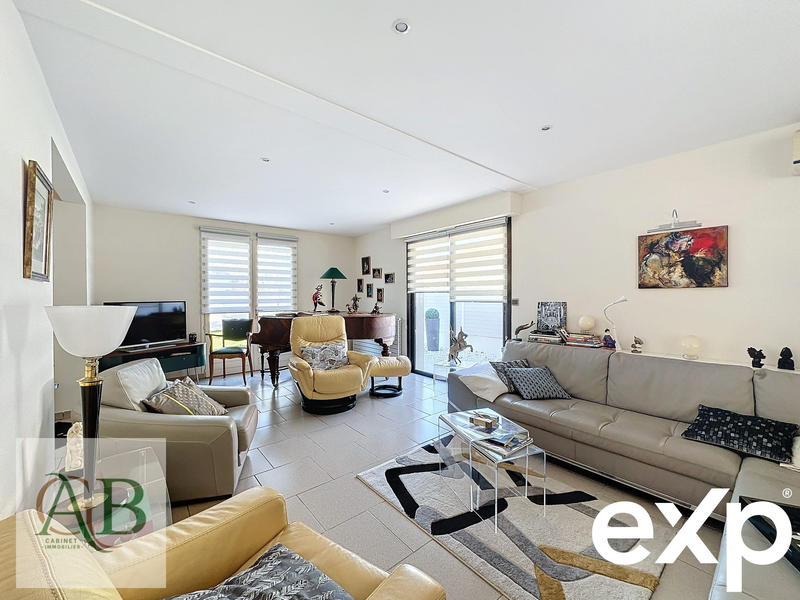 Maison - 159 m² - 5 pièces