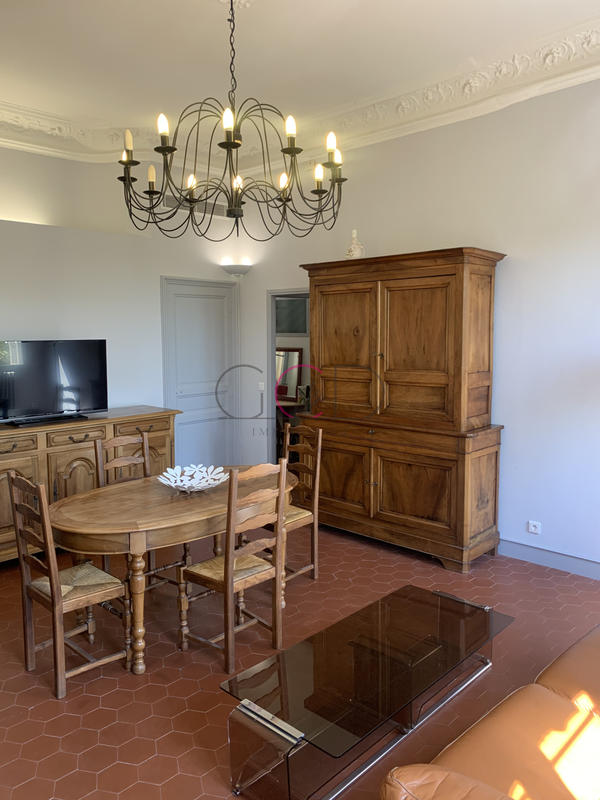 Appartement - 70 m² - 3 pièces