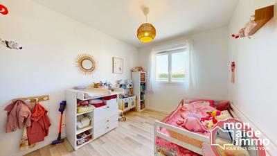 Maison - 101 m² - 5 pièces