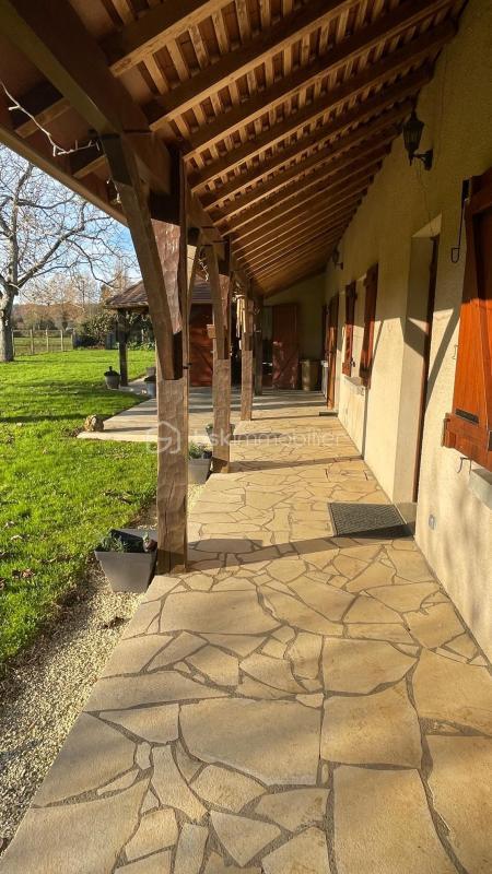 Propriété - 114 m² - 6 pièces