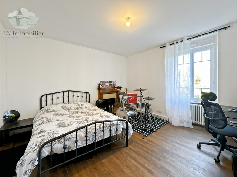 Maison - 142 m² - 5 pièces