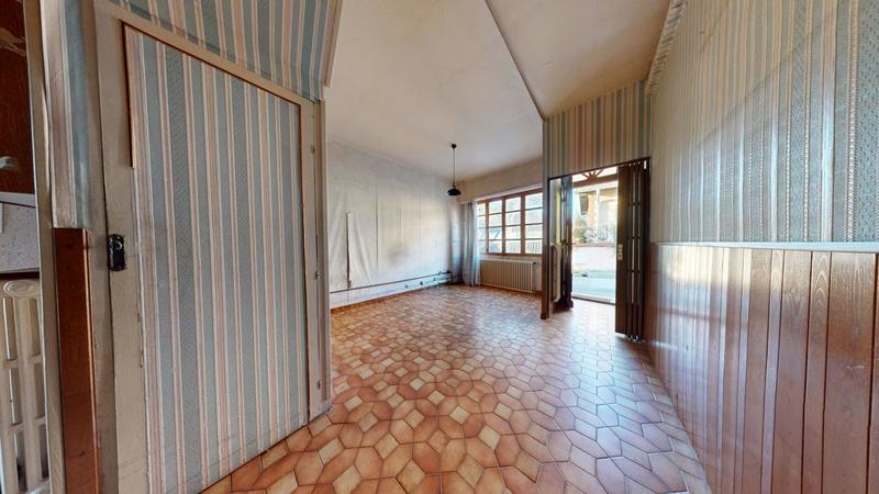 Maison - 80 m² - 5 pièces