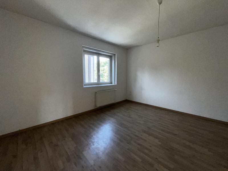 Maison - 121 m² - 6 pièces