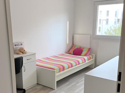 Appartement - 84 m² - 4 pièces