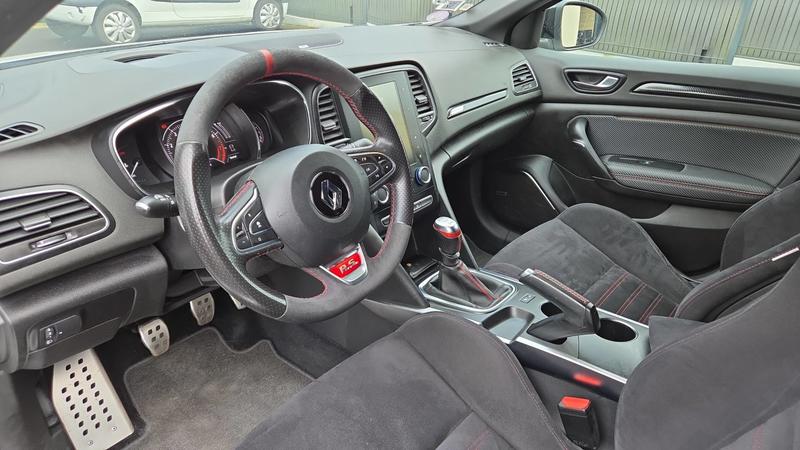 Renault Mégane IV 1.8 TCe 300 Rs Trophy - Entretien constructeur