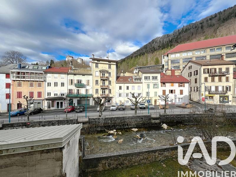 Appartement - 139 m² - 8 pièces